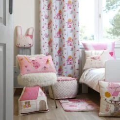 Coussin Maison Enfant Matty Rose -Meubles Pour Enfants matty coussin maison 40x38cm rose 129878 1688719800