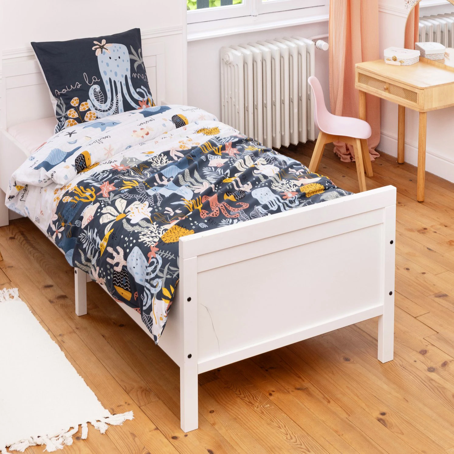 Housse de couette et une taie enfant coton (140 cm) Octopia Multicolore Housse De Couette Et Une Taie Enfant Coton (140 Cm) Octopia Multicolore -Meubles Pour Enfants parure de lit housse de couette 1 taie d oreiller 140 x 200 cm coton imprim octopia 131400 1695130533 corr