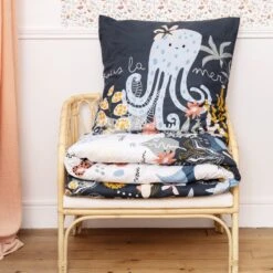 Housse De Couette Et Une Taie Enfant Coton (140 Cm) Octopia Multicolore 5 Housse De Couette Et Une Taie Enfant Coton (140 Cm) Octopia Multicolore -Meubles Pour Enfants parure de lit housse de couette 1 taie d oreiller 140 x 200 cm coton imprim octopia 131400 1695130563