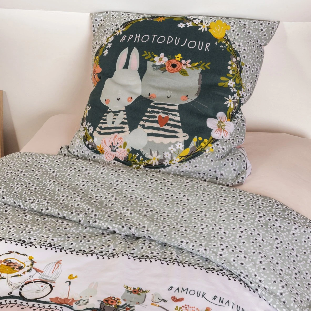 Housse de couette et une taie enfant coton (140 cm) Jardinage Multicolore Housse De Couette Et Une Taie Enfant Coton (140 Cm) Jardinage Multicolore -Meubles Pour Enfants parure de lit housse de couette 1 taie d oreiller coton imprim 140 x 200 cm jardinage 112709 1643891585