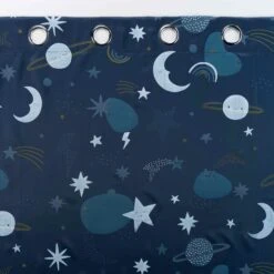 Rideau Occultant Enfant (140 X 260 Cm) Moonlight Bleu -Meubles Pour Enfants rideau a oeillets 140 x 260 cm occultant imprime moonlight bleu 118246 1656423600